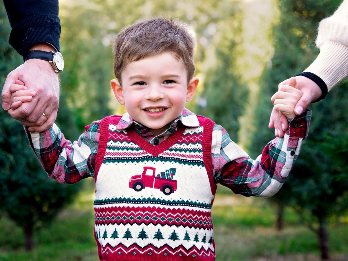 Raleigh NC Christmas photo outfit&nbsp;ideas